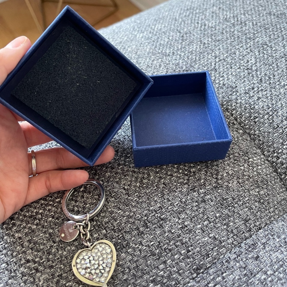 Swarovski Crystal heart keychain - Picture 2 of 8